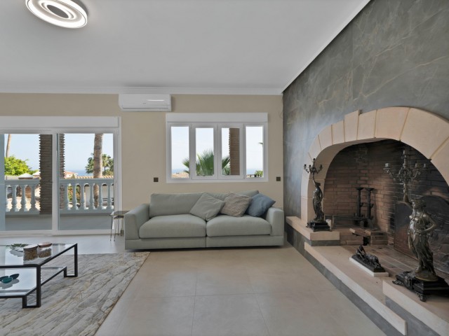 9 Bedrooms Villa in La Capellania