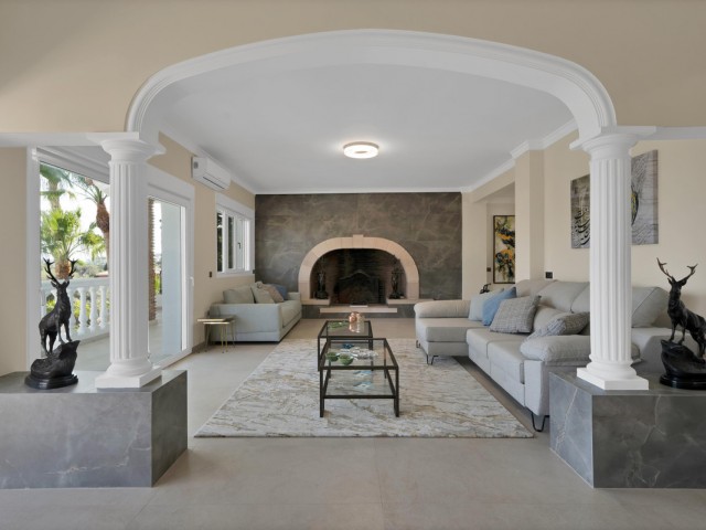 9 Schlafzimmer Villa in Benalmadena