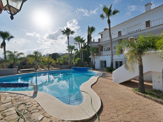 9 Schlafzimmer Villa in Benalmadena