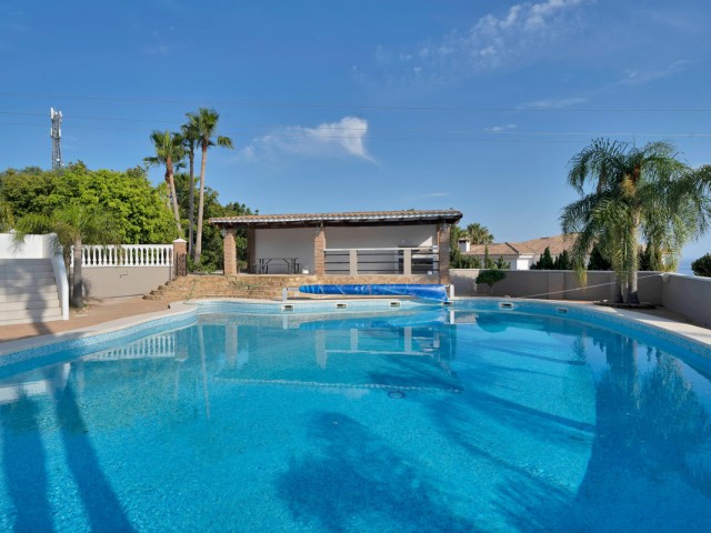 9 Schlafzimmer Villa in Benalmadena