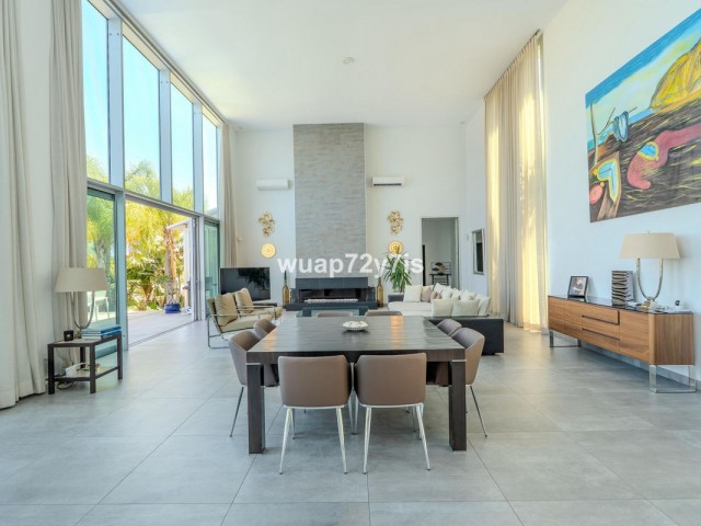 3 Soveroms Villa i Benahavís