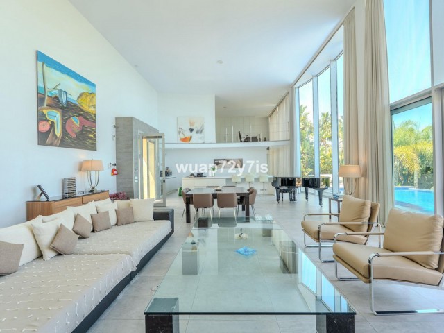 3 Soveroms Villa i Benahavís