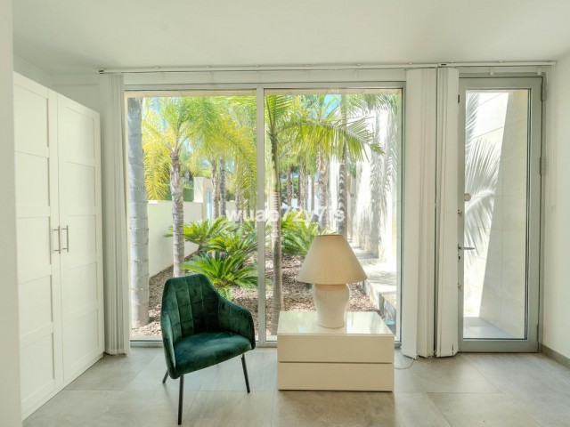 3 Soveroms Villa i Benahavís