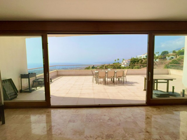 Kattohuoneisto Altos de los Monteros