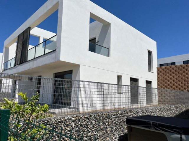 3 Bedrooms Villa in Riviera del Sol