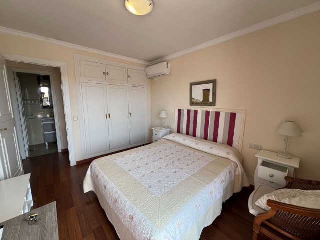 Villa con 8 Dormitorios  en Marbella