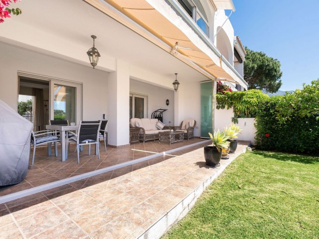 3 Bedrooms Townhouse in Nueva Andalucía