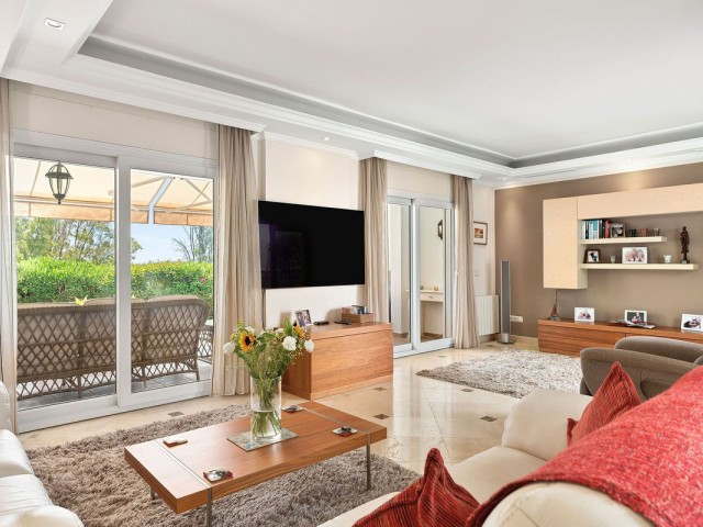 3 Bedrooms Townhouse in Nueva Andalucía