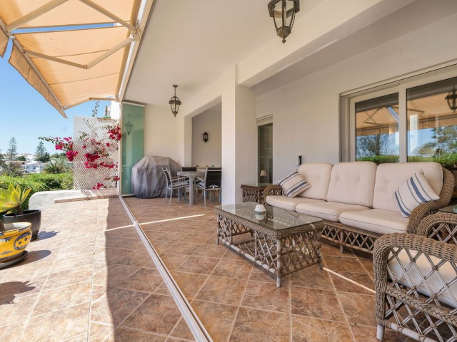 3 Bedrooms Townhouse in Nueva Andalucía