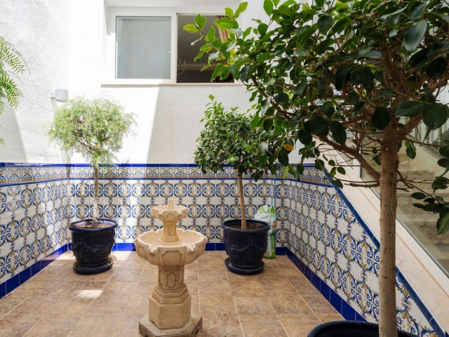 3 Bedrooms Townhouse in Nueva Andalucía