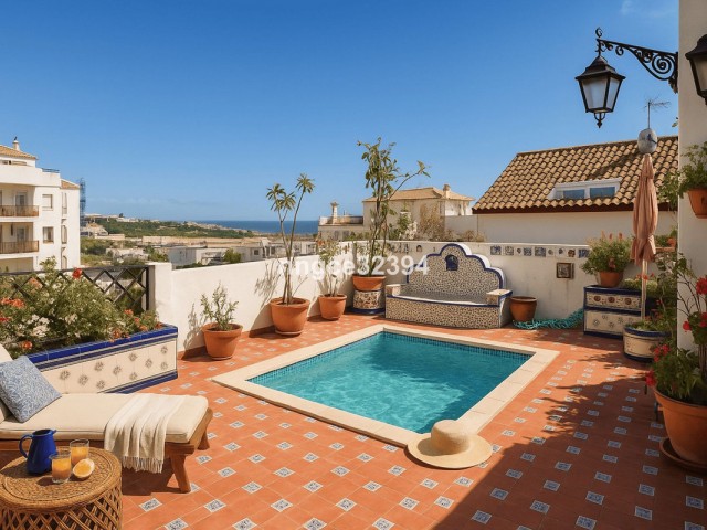 8 Bedrooms Villa in San Pedro de Alcántara