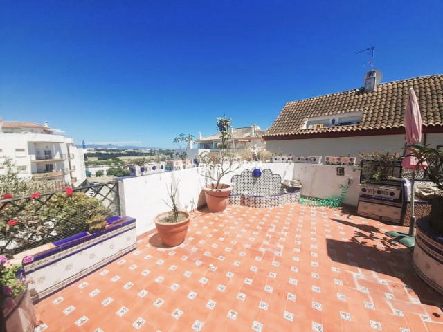 8 Bedrooms Villa in San Pedro de Alcántara