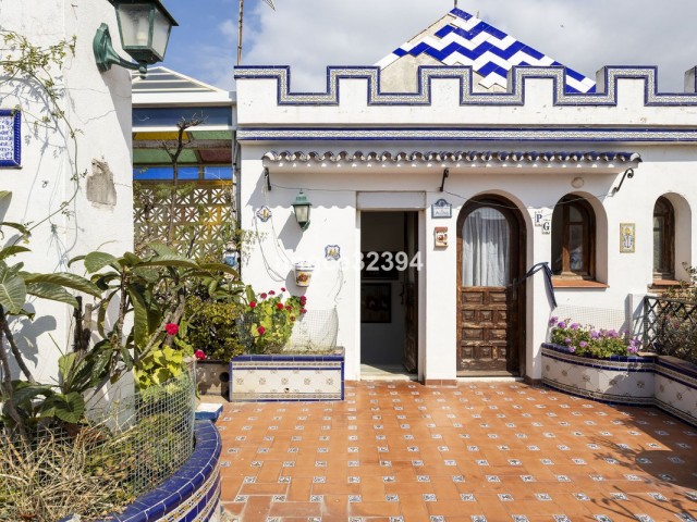 8 Bedrooms Villa in San Pedro de Alcántara