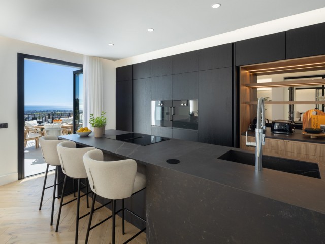 5 Makuuhuoneen Huvila La Quinta