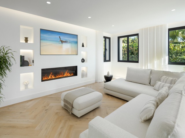 5 Makuuhuoneen Huvila La Quinta