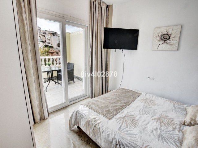 Villa avec 6 Chambres  à Benalmadena Costa