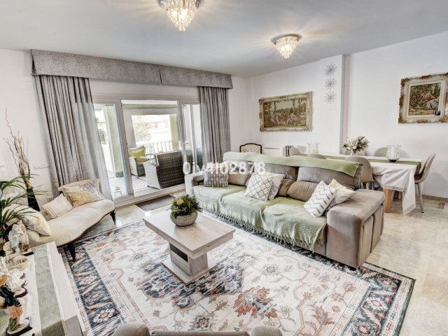 Villa con 6 Dormitorios  en Benalmadena Costa