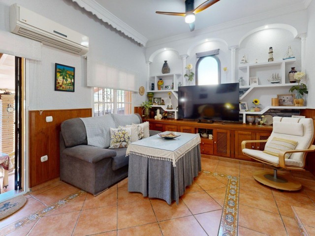 4 Bedrooms Villa in Mijas