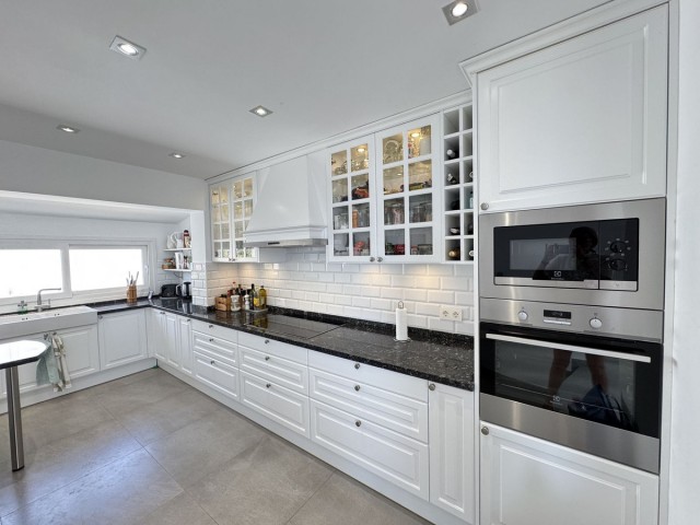 4 Schlafzimmer Villa in Riviera del Sol