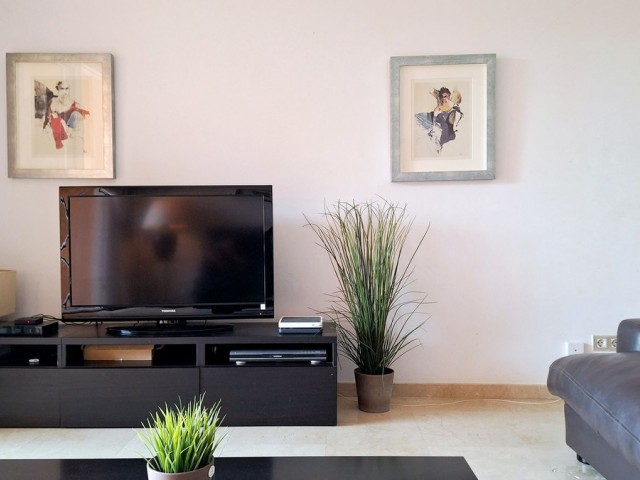 Apartment, La Duquesa, R5041186