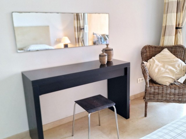 2 Bedrooms Apartment in La Duquesa