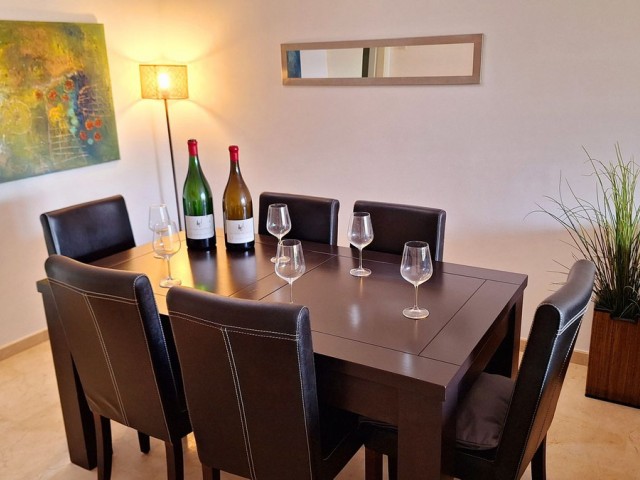 Apartment, La Duquesa, R5041186