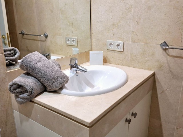 2 Bedrooms Apartment in La Duquesa