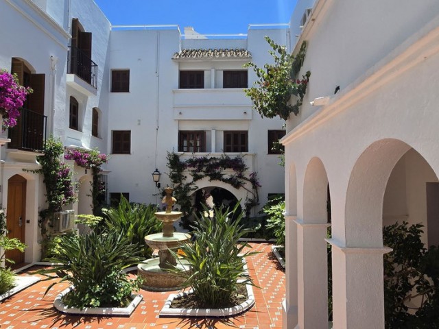 Adosado con 3 Dormitorios  en Costalita