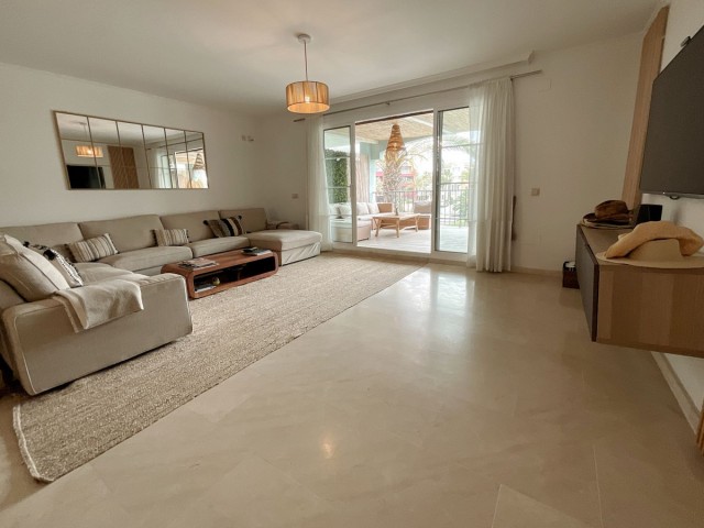 Apartamento, Sotogrande Marina, R5061631