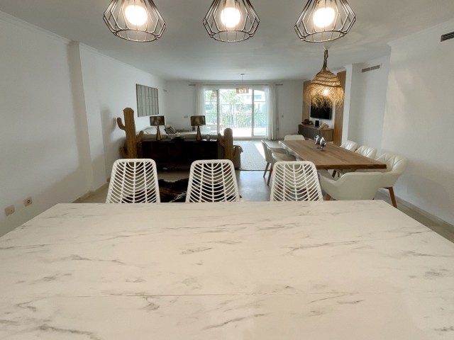 Apartamento con 3 Dormitorios  en Sotogrande Marina