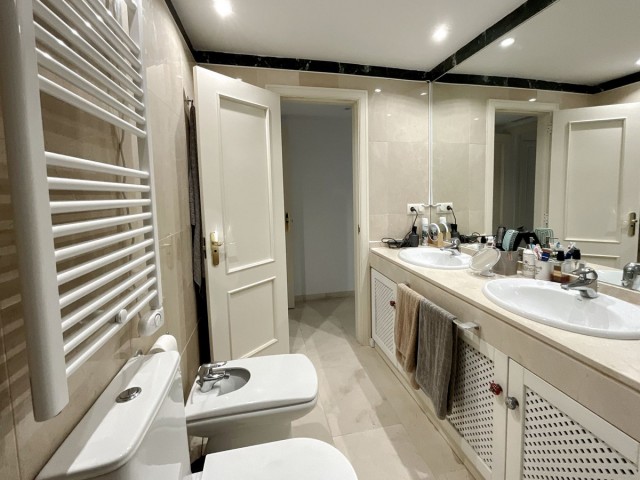 Apartamento con 3 Dormitorios  en Sotogrande Marina