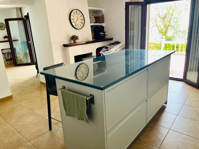 6 Slaapkamer Rijtjeshuis in Mijas