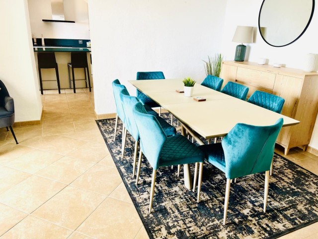 6 Slaapkamer Rijtjeshuis in Mijas