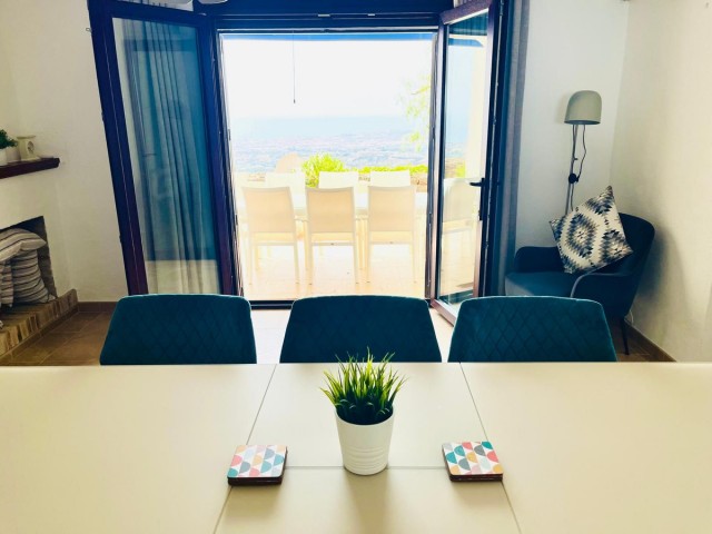 6 Slaapkamer Rijtjeshuis in Mijas