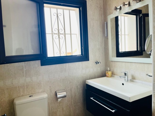 6 Bedrooms Townhouse in Mijas