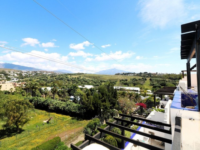 4 Bedrooms Apartment in Bel Air