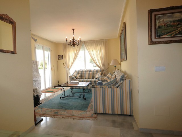 4 Bedrooms Apartment in Bel Air