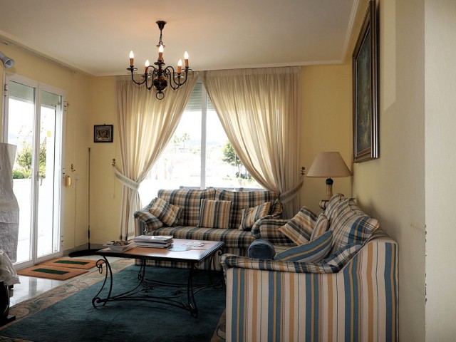 Appartement avec 4 Chambres  à Bel Air