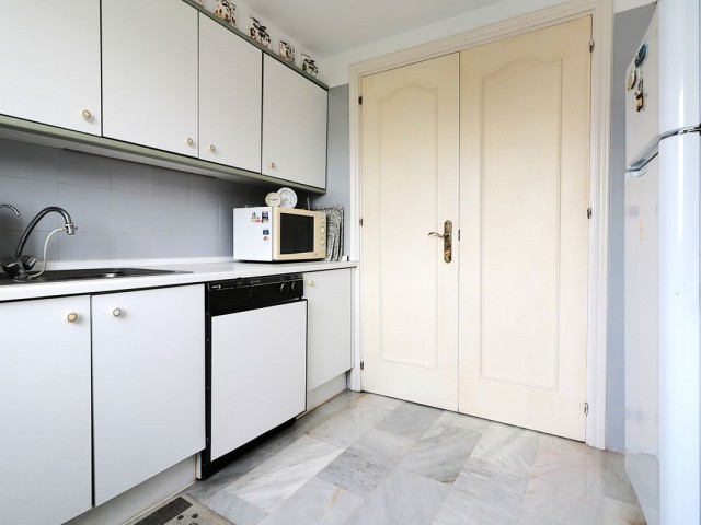 Appartement avec 4 Chambres  à Bel Air