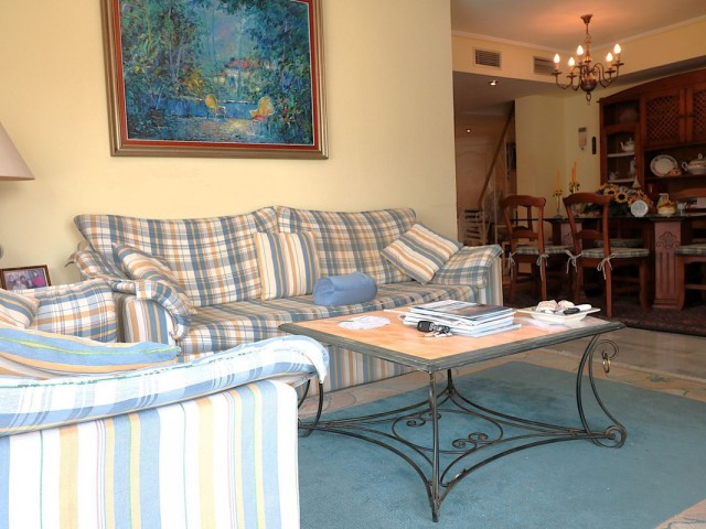 Appartement avec 4 Chambres  à Bel Air