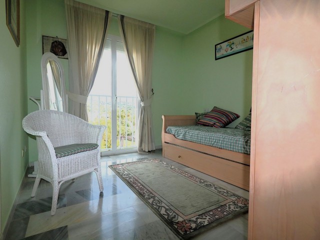 Appartement avec 4 Chambres  à Bel Air