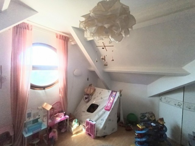 4 Bedrooms Apartment in Torrequebrada