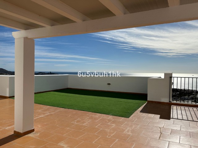 4 Bedrooms Apartment in Málaga