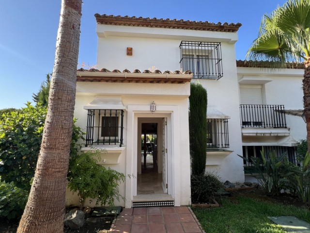 Radhus El Paraiso - R5063821