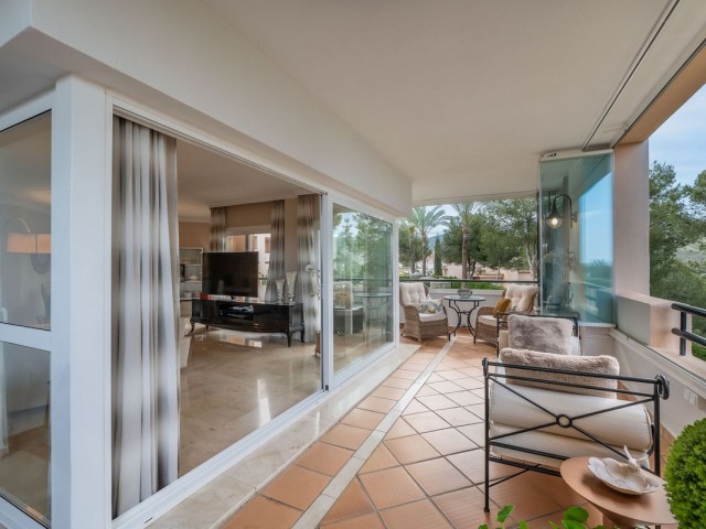 3 Bedrooms Apartment in Elviria