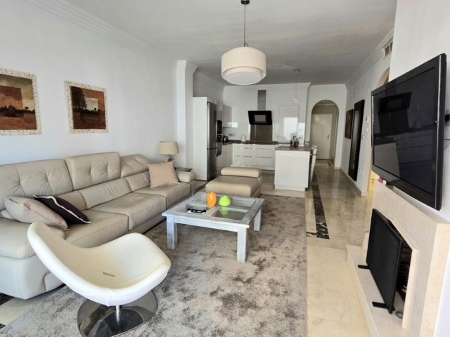 Apartamento, Aloha, R5066989