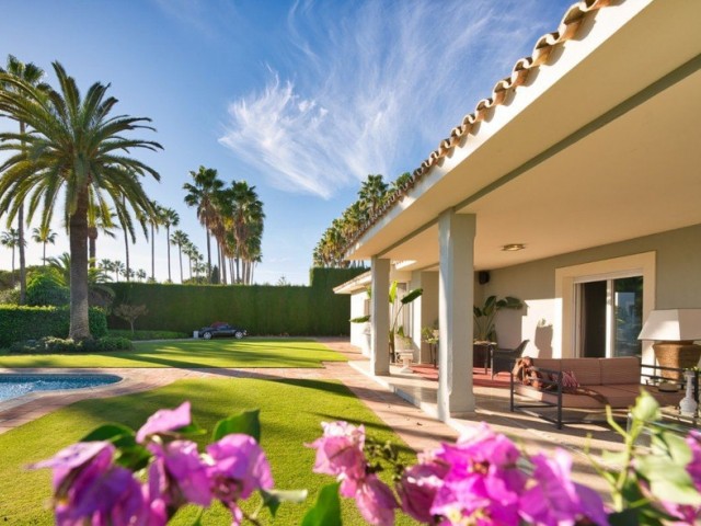 5 Bedrooms Villa in Sotogrande