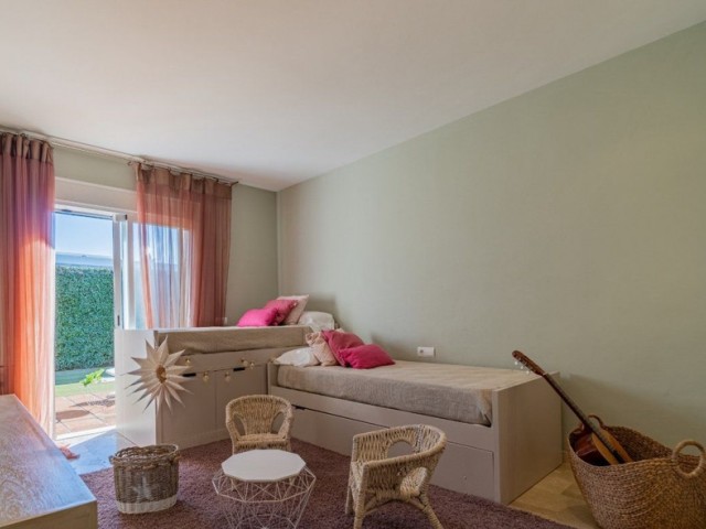 5 Bedrooms Villa in Sotogrande
