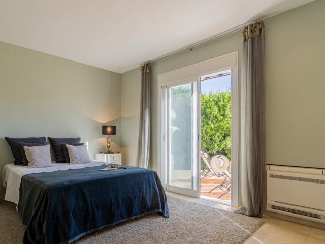 5 Bedrooms Villa in Sotogrande