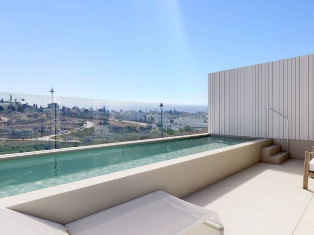 4 Bedrooms Villa in Estepona